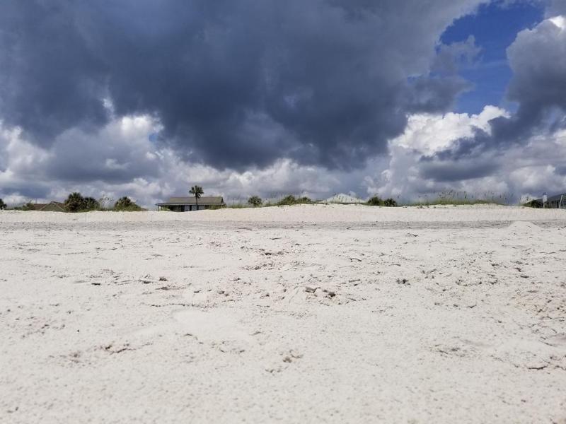 Days Inn By Wyndham Neptune Beach شاطئ جاكسونفيل المظهر الخارجي الصورة